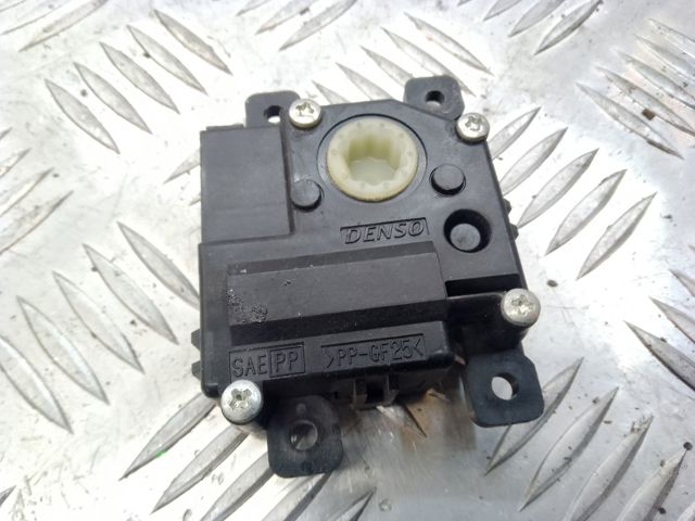 TOYOTA 0638001981 в наличии Черкассы