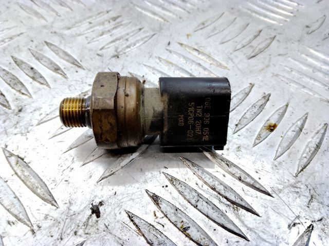 Датчик давления топлива 06E906051E VAG