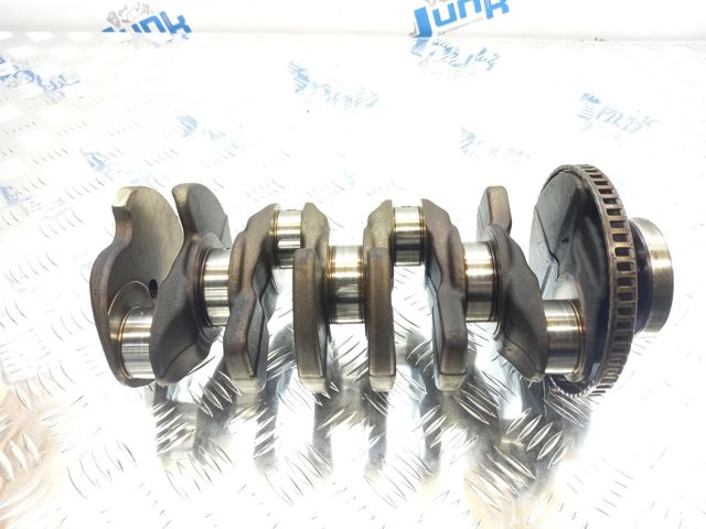 Коленчатый вал Volkswagen Passat 200 B7