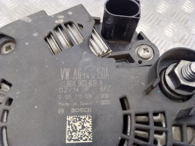 Генератор автомобиля 06H903018H VAG