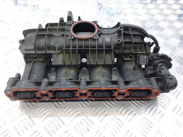 06L133201AA VAG Впускной коллектор купить в Хмельницкий
