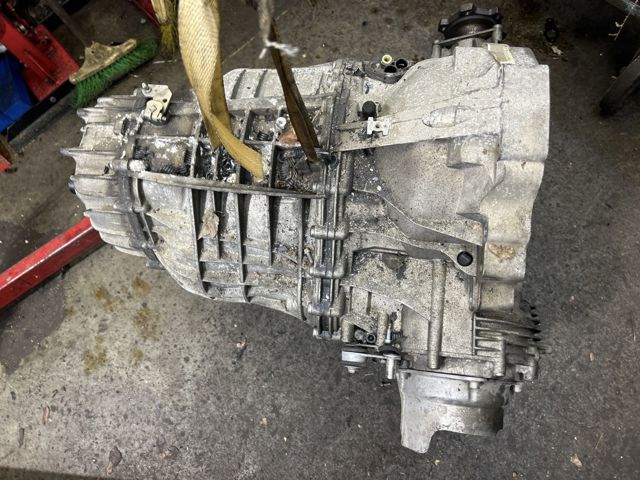 Автоматическая коробка передач 0AW300046S VAG