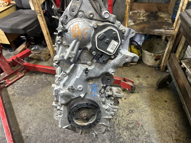 101025NAHA NISSAN Двигатель купить в Львов