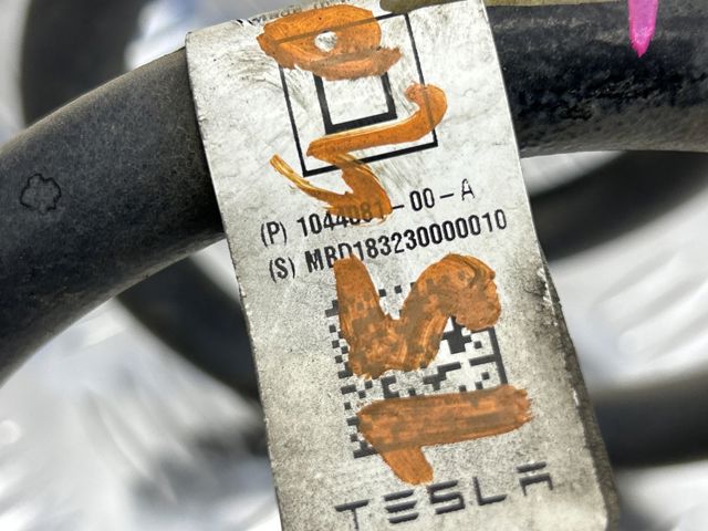104408100A TESLA Пружина задняя купить в Львов