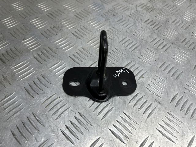 Завеса капота 106903200B TESLA