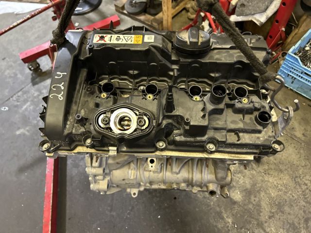 ДВС в сборе 11002455322 BMW