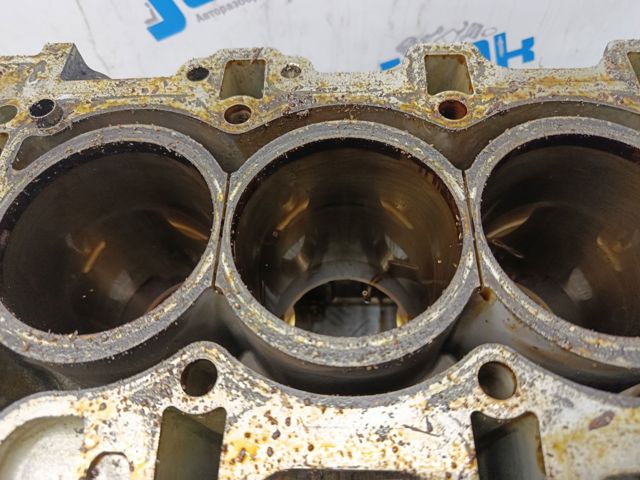 11112295991 BMW Блок цилиндров двигателя купить в Киев