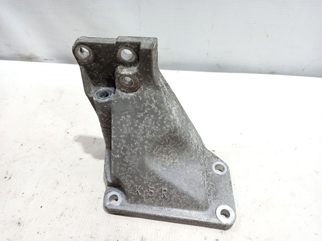 11232JK50A Кронштейн подушки (опоры) двигателя правой купить Львов