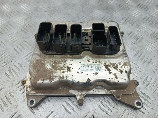Модуль управления двигателем 12148661467 BMW