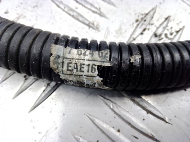 Кабель стартера 12427624623 BMW