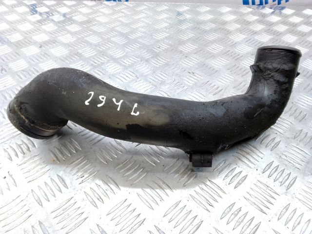 13717571350 BMW Патрубок интеркулера купить в Чернигов