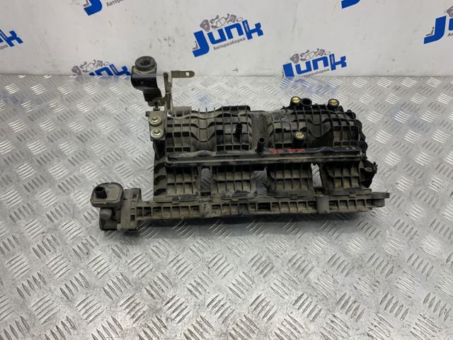 Впускной коллектор 140015NA0B NISSAN