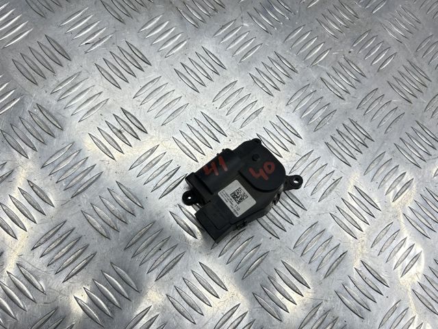 Привод заслонки печки 150062700A TESLA