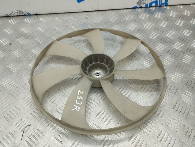 1636131430 TOYOTA Вентилятор (крыльчатка) радиатора охлаждения правый купить в Запорожье