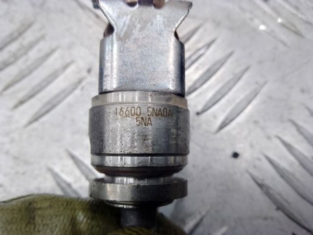 Клапанная форсунка 166005NA0A NISSAN