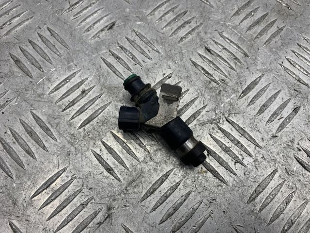 Форсунка дизельная в сборе 16611AA820 SUBARU