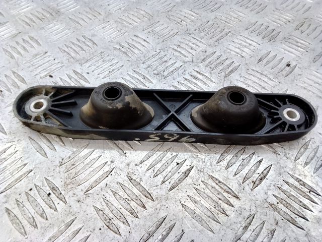 Подушки глушителя Фольксваген Гольф SPORTSVAN