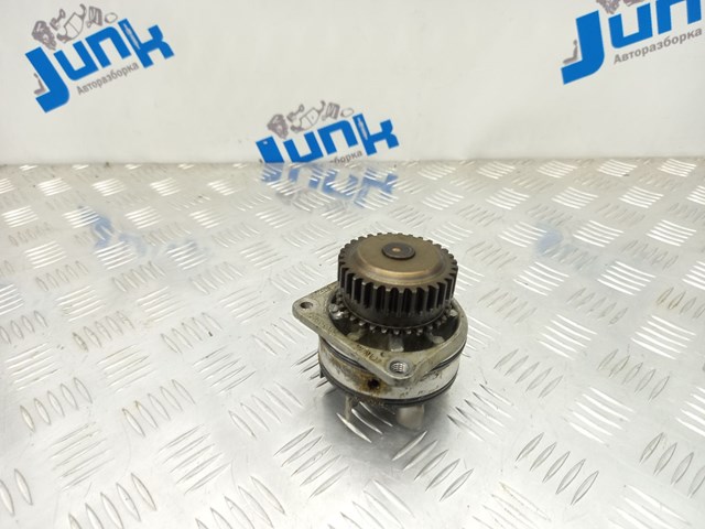 Насос водяной 21010JA10A NISSAN