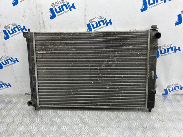 Радиатор охлаждения двигателя 214601AA5A NISSAN