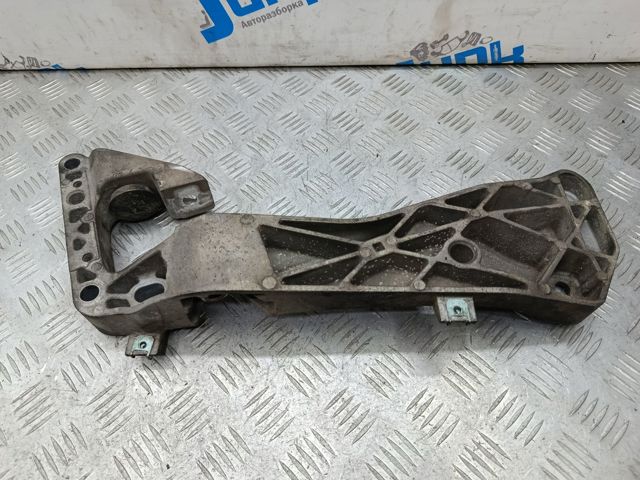 BMW 22116769281 Балка крепления коробки передач в наличии Житомир