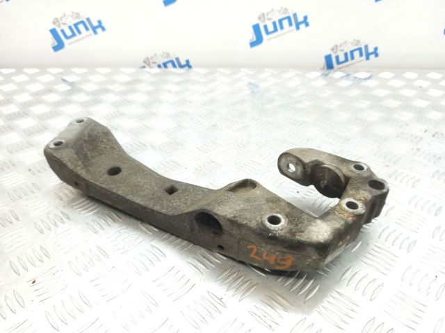 Крепление коробки передач 22326777615 BMW