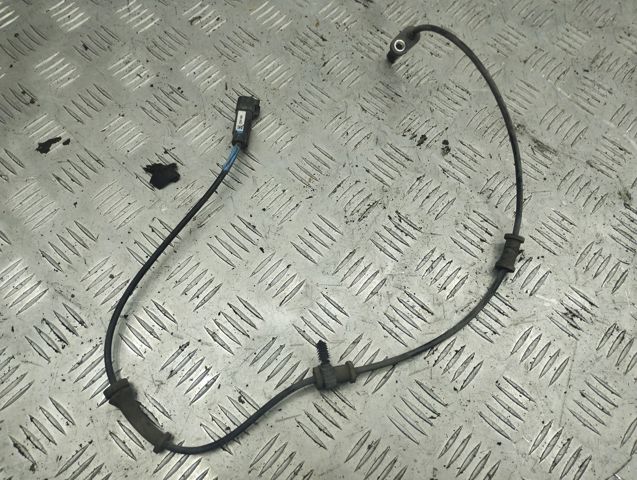 Датчик АБС (ABS) задний 22941968 GM