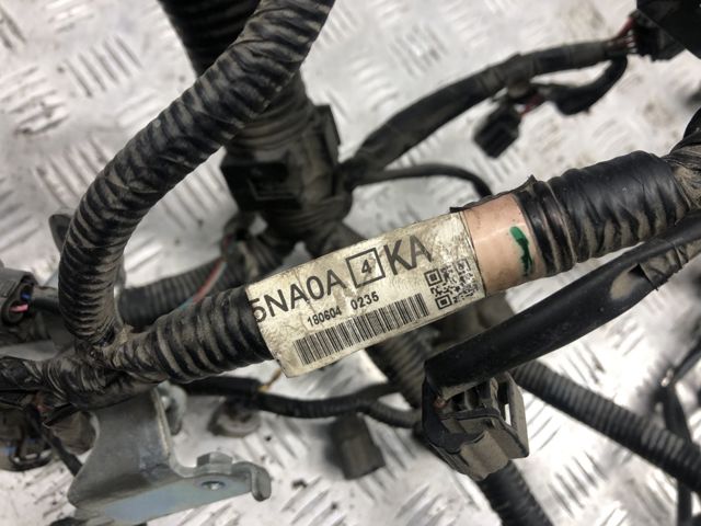 NISSAN 240115NA0A Жгут проводов моторного отсека в наличии Запорожье