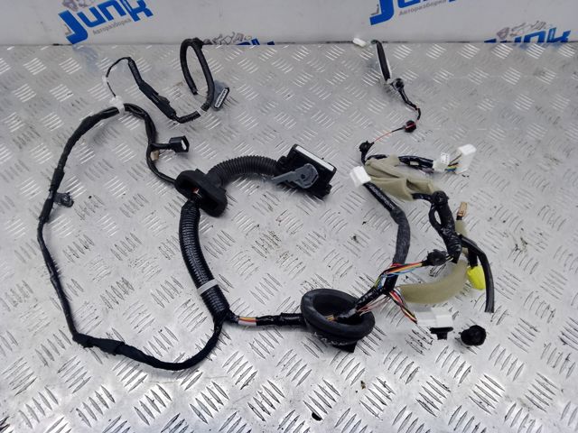 Жгут проводов передней двери 241246HH1C NISSAN