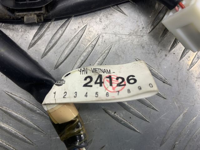 Жгут проводов задней двери 241263JA1A NISSAN