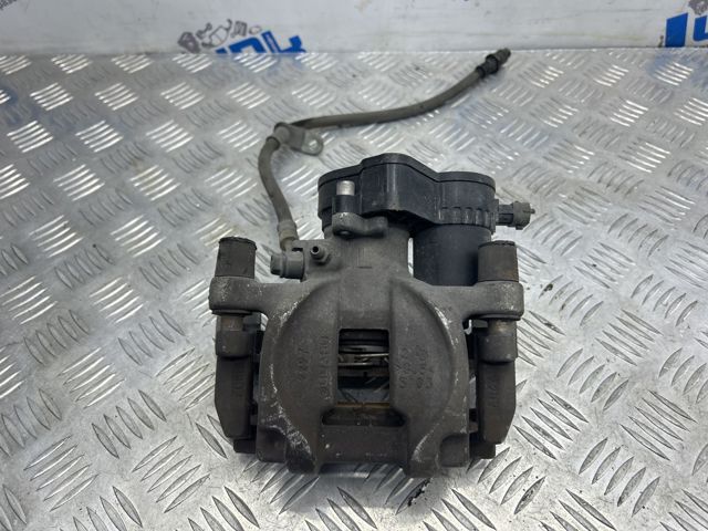 SUBARU 26692AL03B в наличии Черновцы
