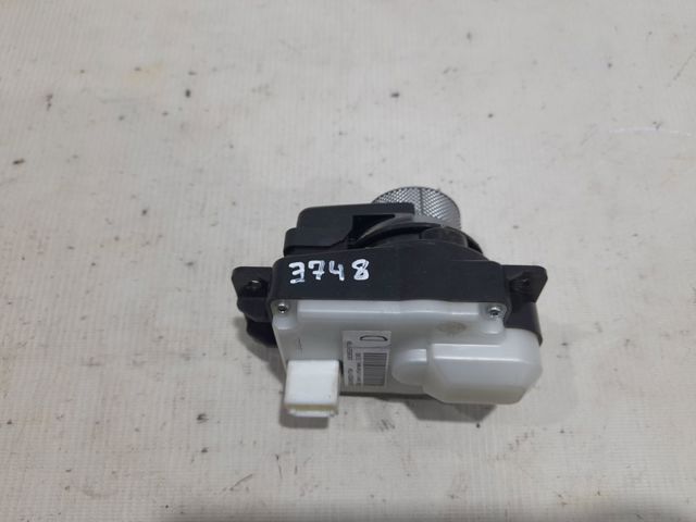 NISSAN 283952V73A в наличии Ирпень
