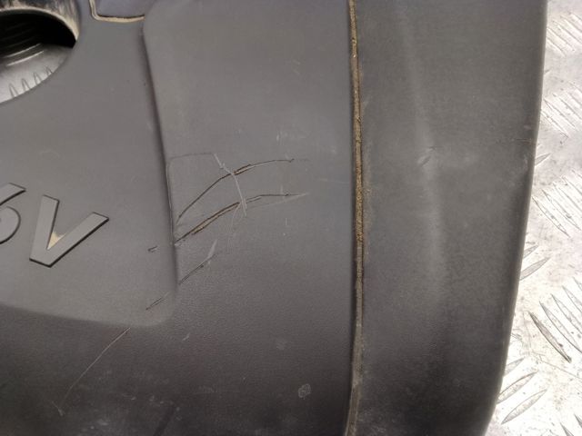 HYUNDAI 292402E000 Крышка двигателя в наличии Каменское