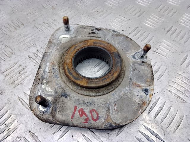 VOLVO 30714968 Опора переднего амортизатора в наличии Житомир