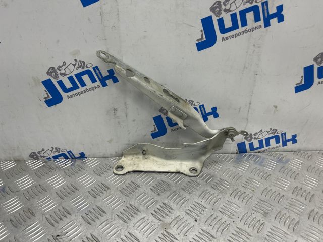 30716882 VOLVO Петля капота левая купить в Каменское