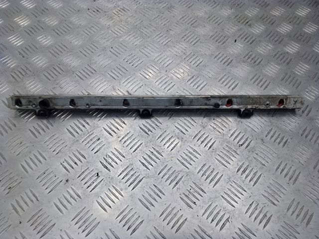 Топливная рампа 30757619 VOLVO