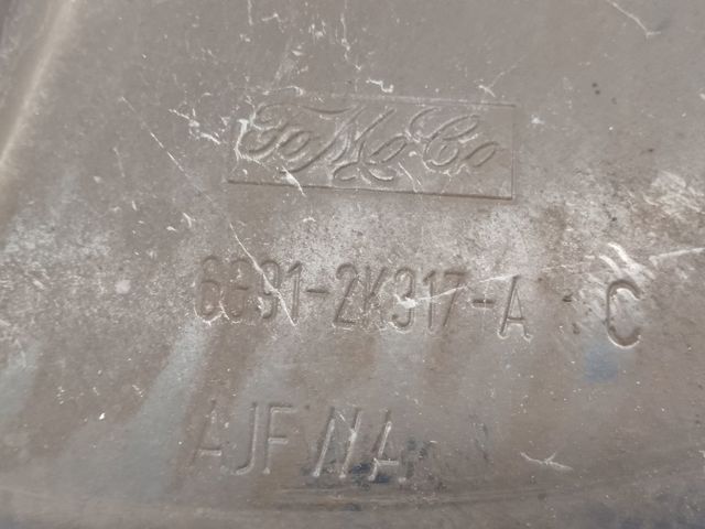 VOLVO 30793309 Защита тормозного диска заднего левая в наличии Украина