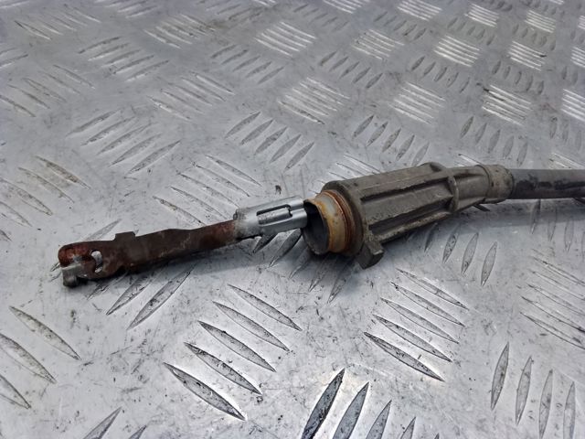 30793828 VOLVO Задний трос ручника купить в Львов