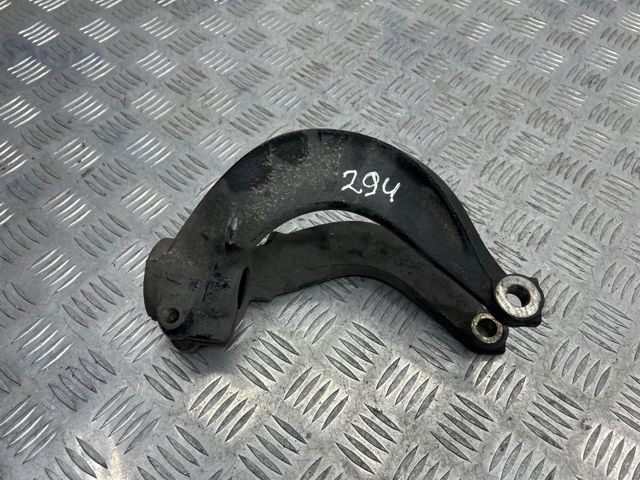 Вилка нижняя амортизатора переднего, правая 31126851592 BMW