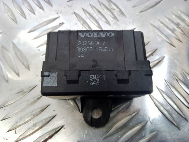 Переключатель подорева сидений 31268907 VOLVO