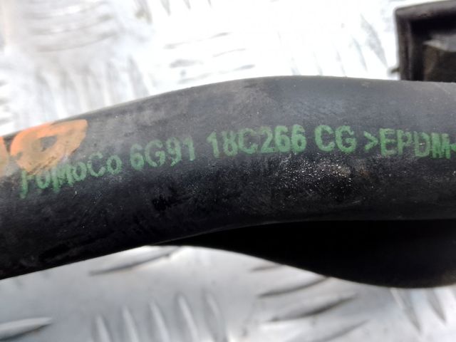 VOLVO 31274927 Шланг радиатора отопителя (печки), сдвоенный в наличии Винница