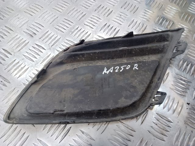 31290658 VOLVO Решетка бампера переднего правая купить в Хмельницкий
