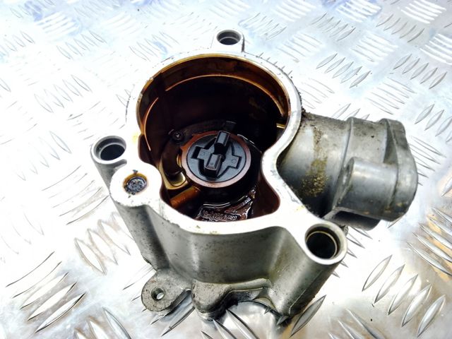 Механический вакуумный насос 31316143 VOLVO