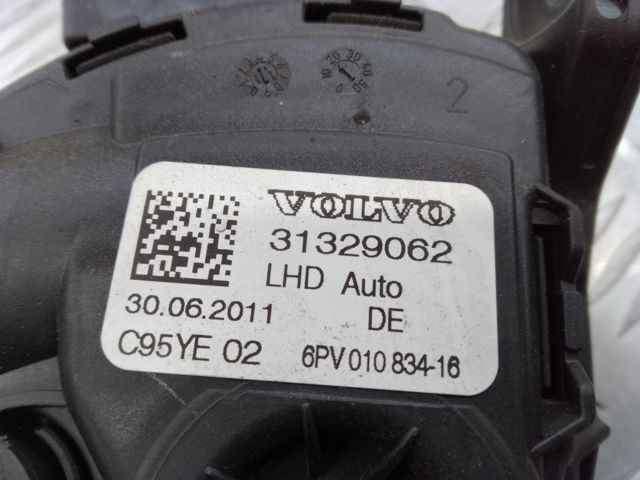 31329058 VOLVO Педаль газа (акселератора) купить в Черновцы