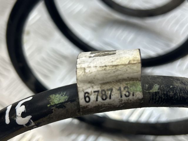Пружина передней подвески 31336787137 BMW