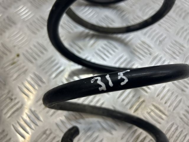 BMW 31336787137 Пружина передняя в наличии Винница