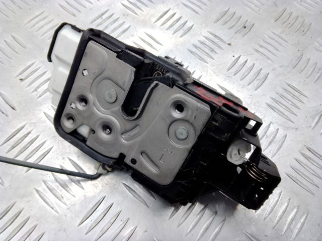 VOLVO 31349890 в наличии Украина
