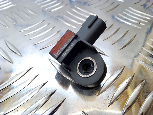 Датчик Айрбег передний 31360181 VOLVO