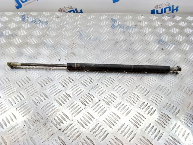 Амортизатор задней двери 31365719 VOLVO