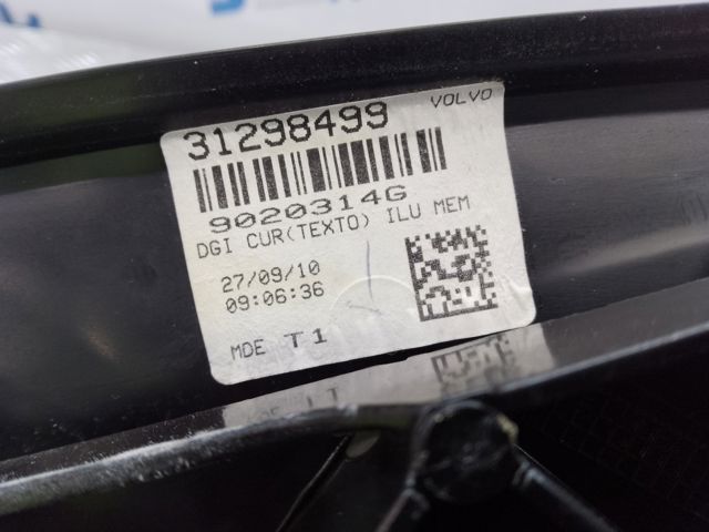 VOLVO 31371143 Правое зеркало в наличии Львов