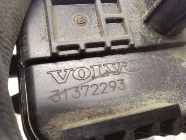 Клапан топливного абсорбера 31372293 VOLVO
